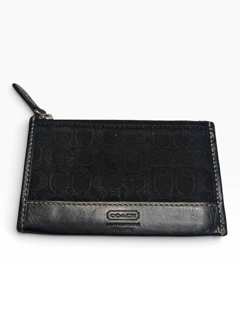 Vintage COACH Leatherware
Coin Purse Wallet Black Jacquard
Leather Trim.